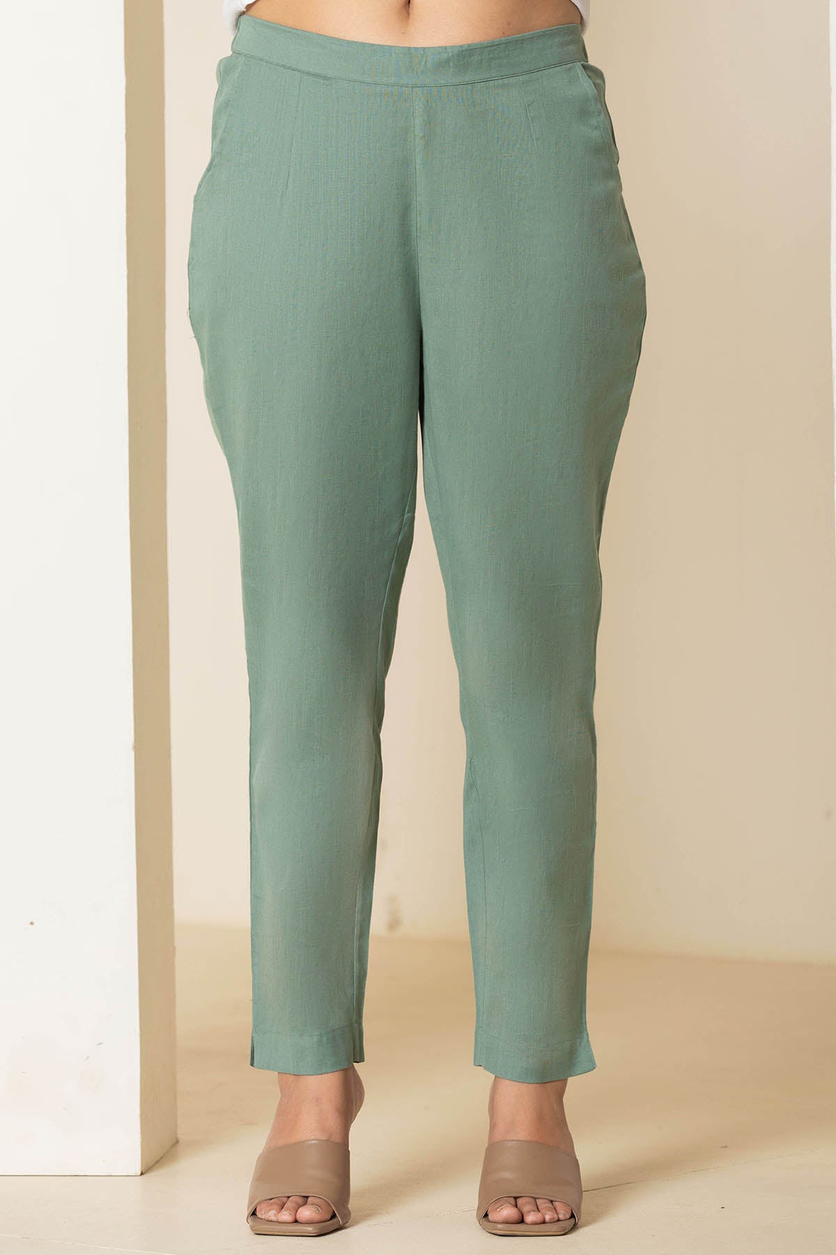 【未着用】deres Sage / floating linen pants 未着用】deres Sage / floating linen pants - メルカリ